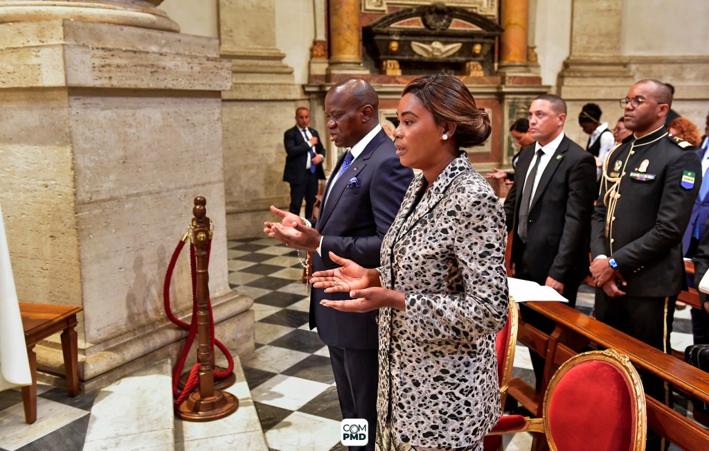 Rome : Le couple présidentiel élève une prière pour la paix au&nbsp;Gabon